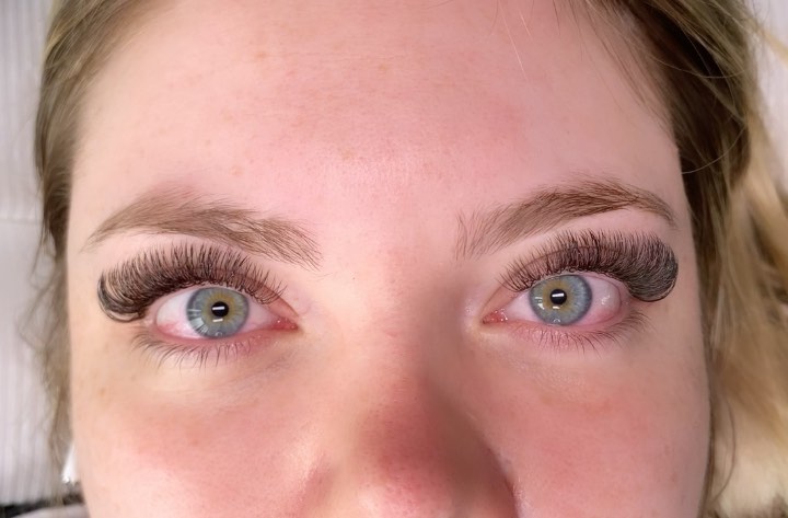 E0D30 7AA9 4D49 867D DFC651521F70 — eyelash extensions service